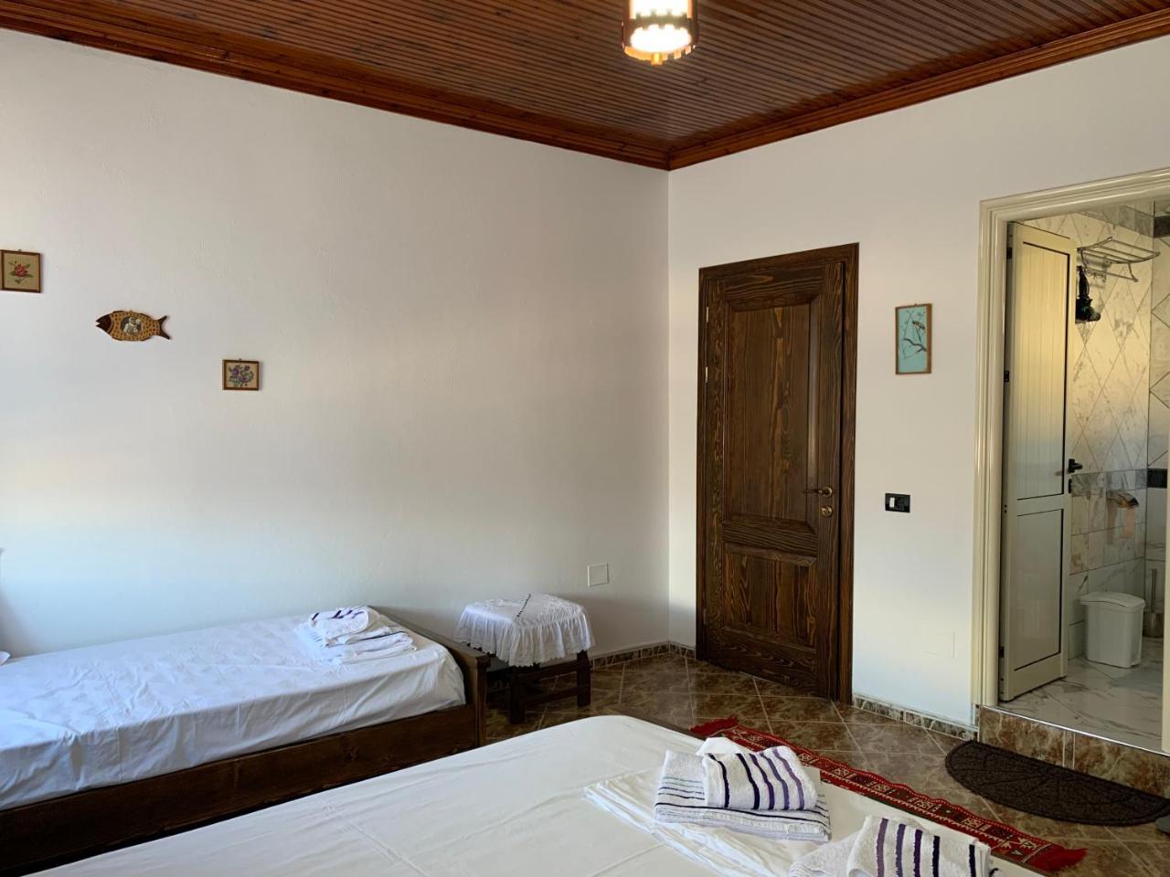 Guest House Iljesa Berat Luaran gambar